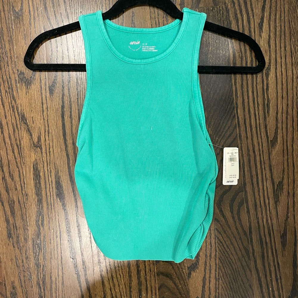 Aerie top